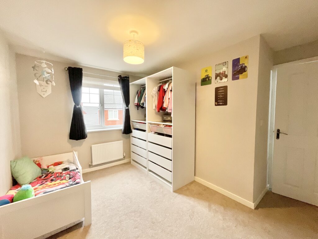 Harris View, Stone, ST15