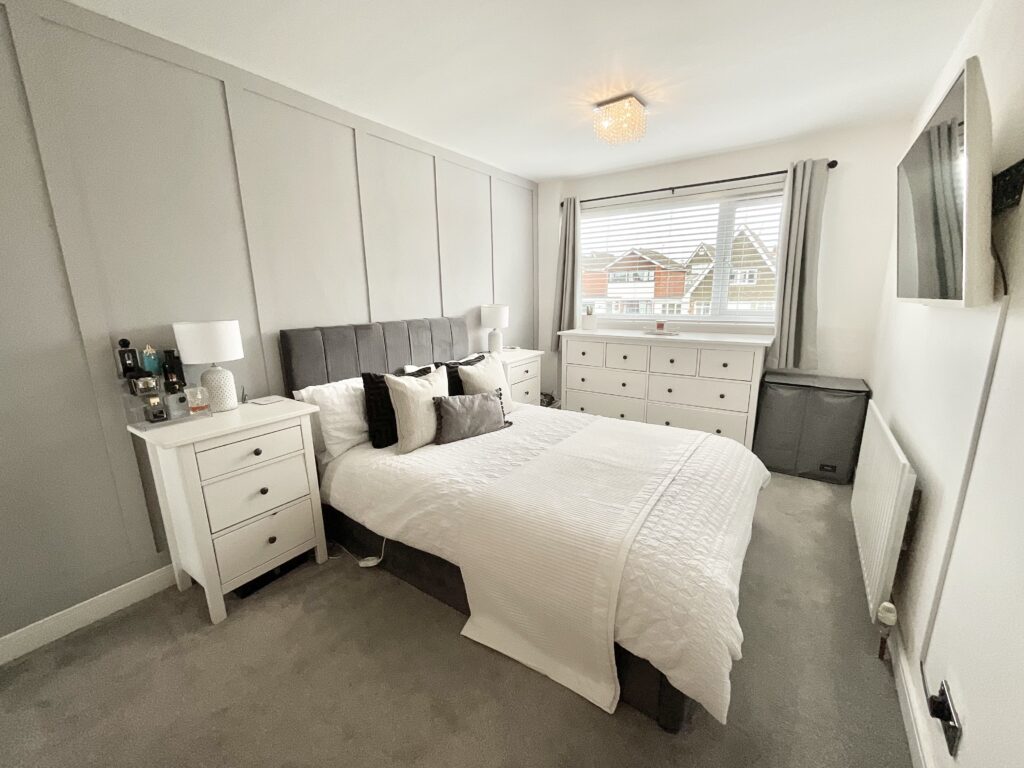Lawnsfield Walk, Stafford, ST16