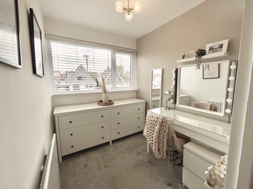 Lawnsfield Walk, Stafford, ST16