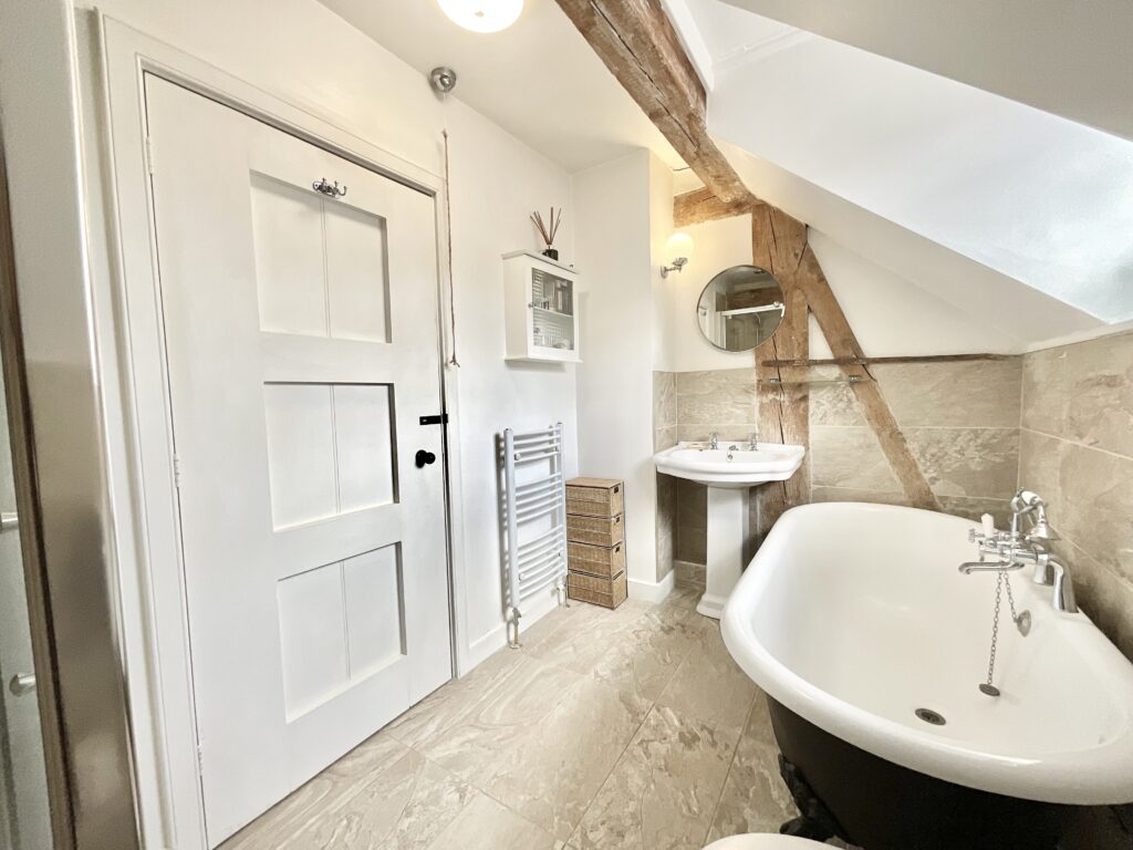 Shugborough, White Barn Farm, ST17