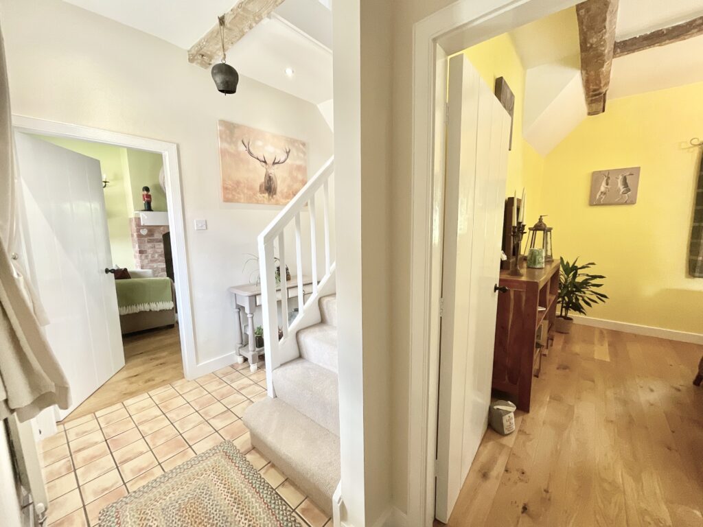 Shugborough, White Barn Farm, ST17