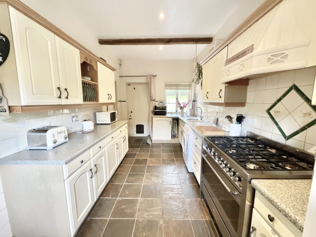 Shugborough, White Barn Farm, ST17