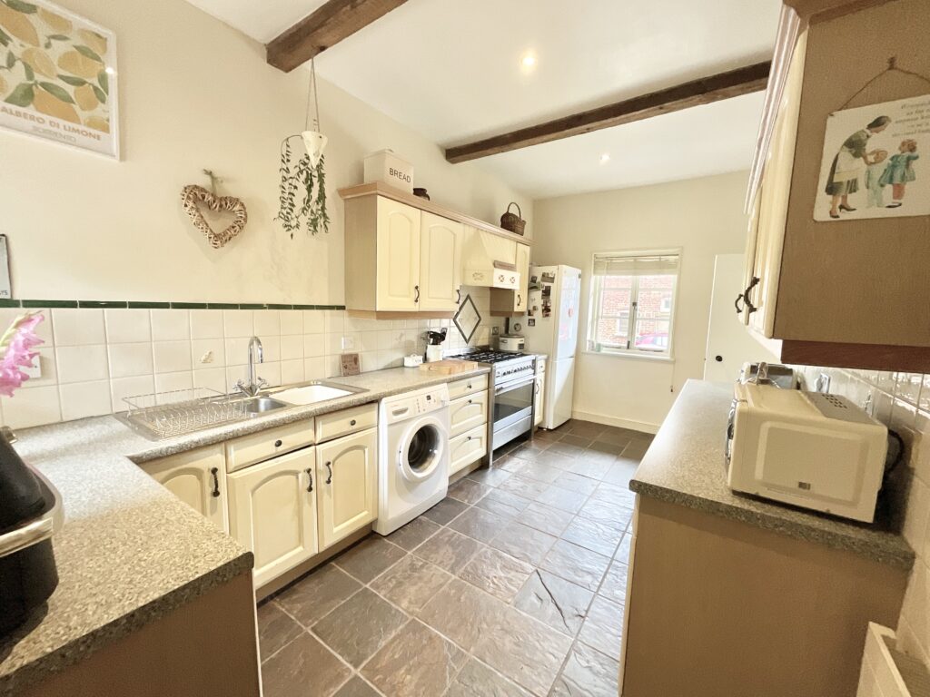 Shugborough, White Barn Farm, ST17