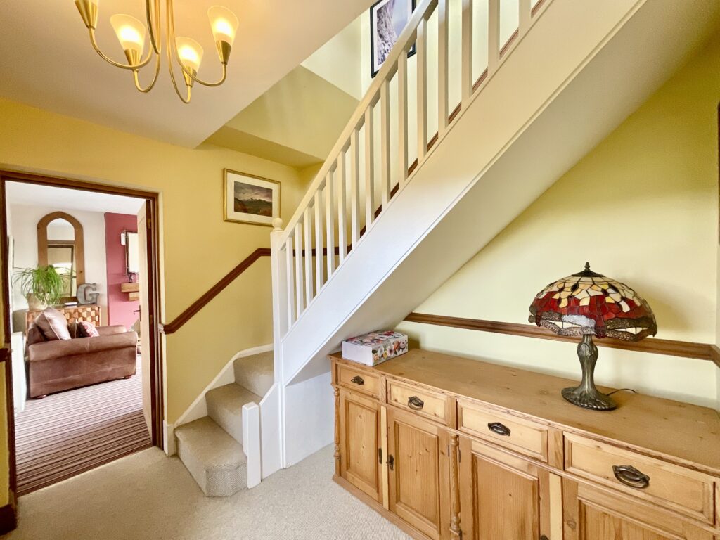 Outlanes, Meaford, ST15