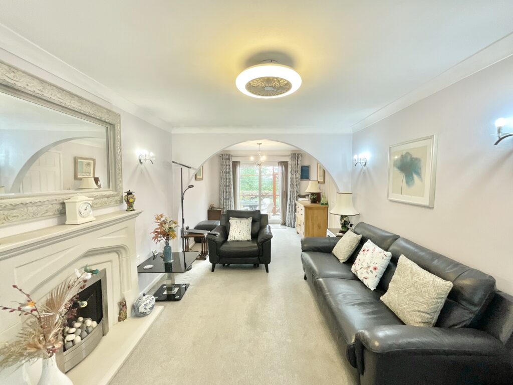 Star & Garter Road, Lightwood, ST3