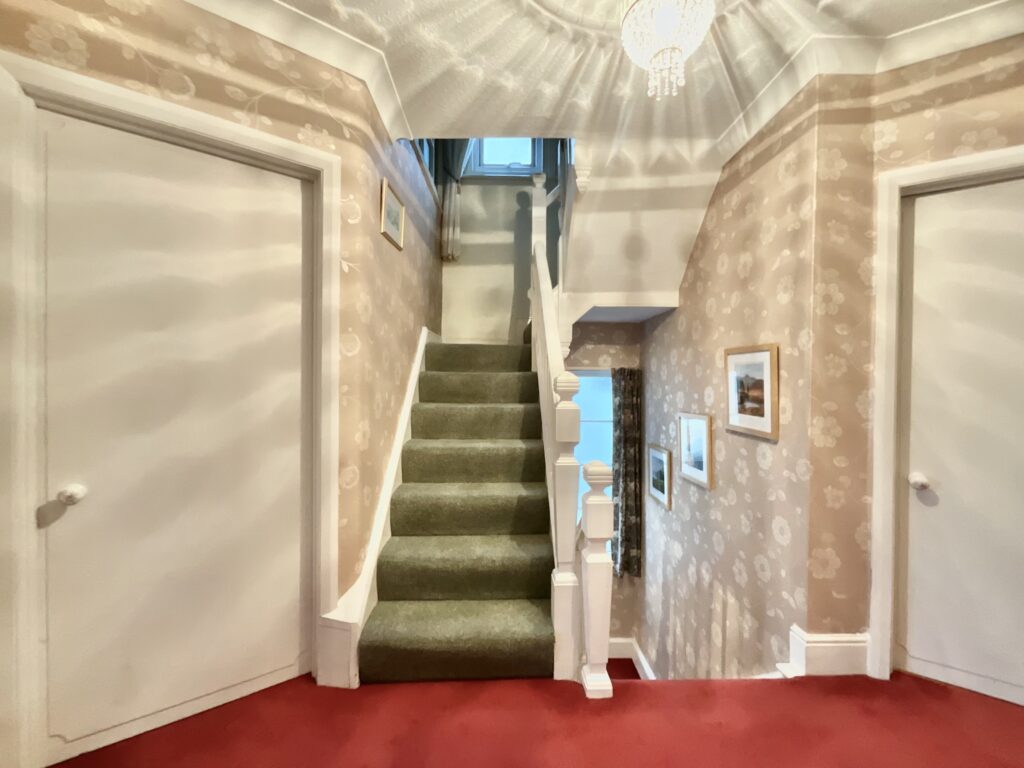 The Avenue, Cheadle, ST10