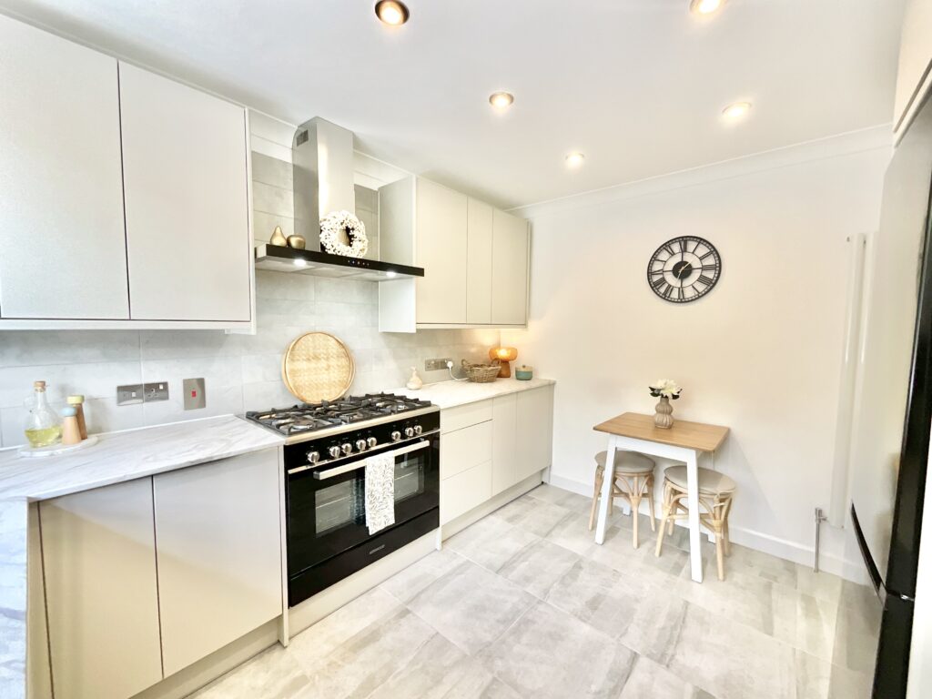 Basnetts Wood, Endon, Stoke-on-trent, ST9 9DQ
