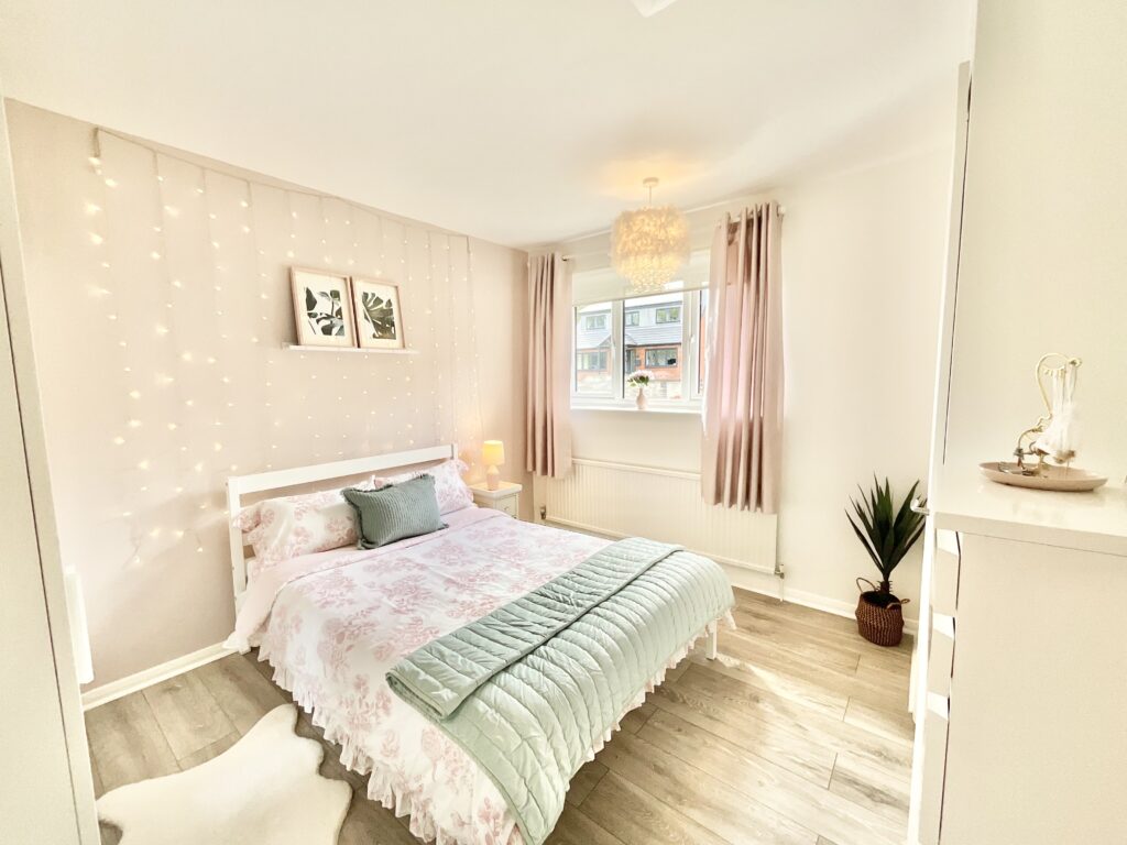 Basnetts Wood, Endon, Stoke-on-trent, ST9 9DQ