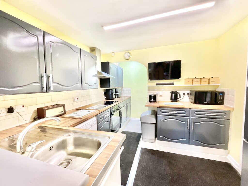 Cheadle Road, Tean, ST10