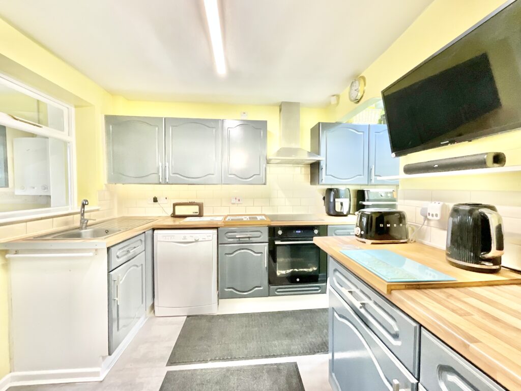 Cheadle Road, Tean, ST10