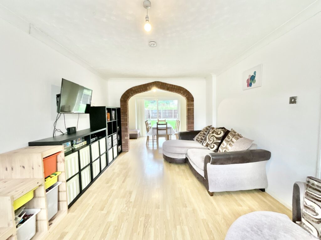 Bramley Close, Cheadle, ST10