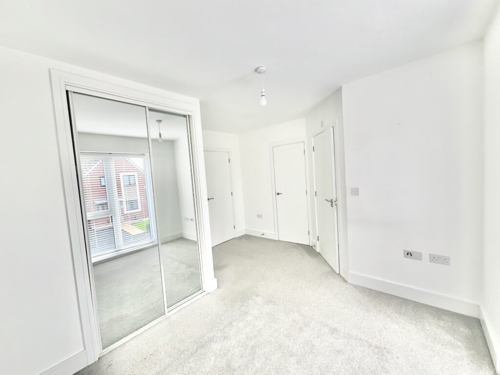 Ivinson Way, Bramshall, ST14