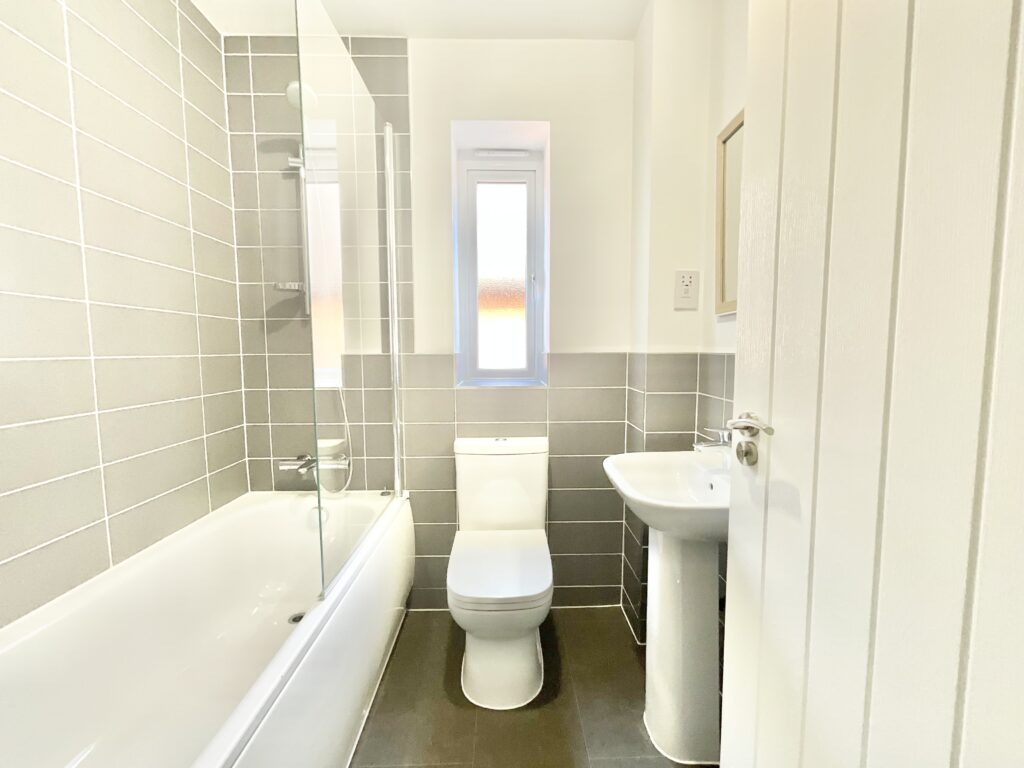 Ivinson Way, Bramshall, ST14