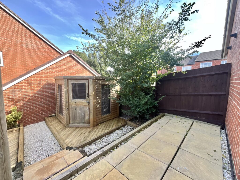 Ivinson Way, Bramshall, ST14