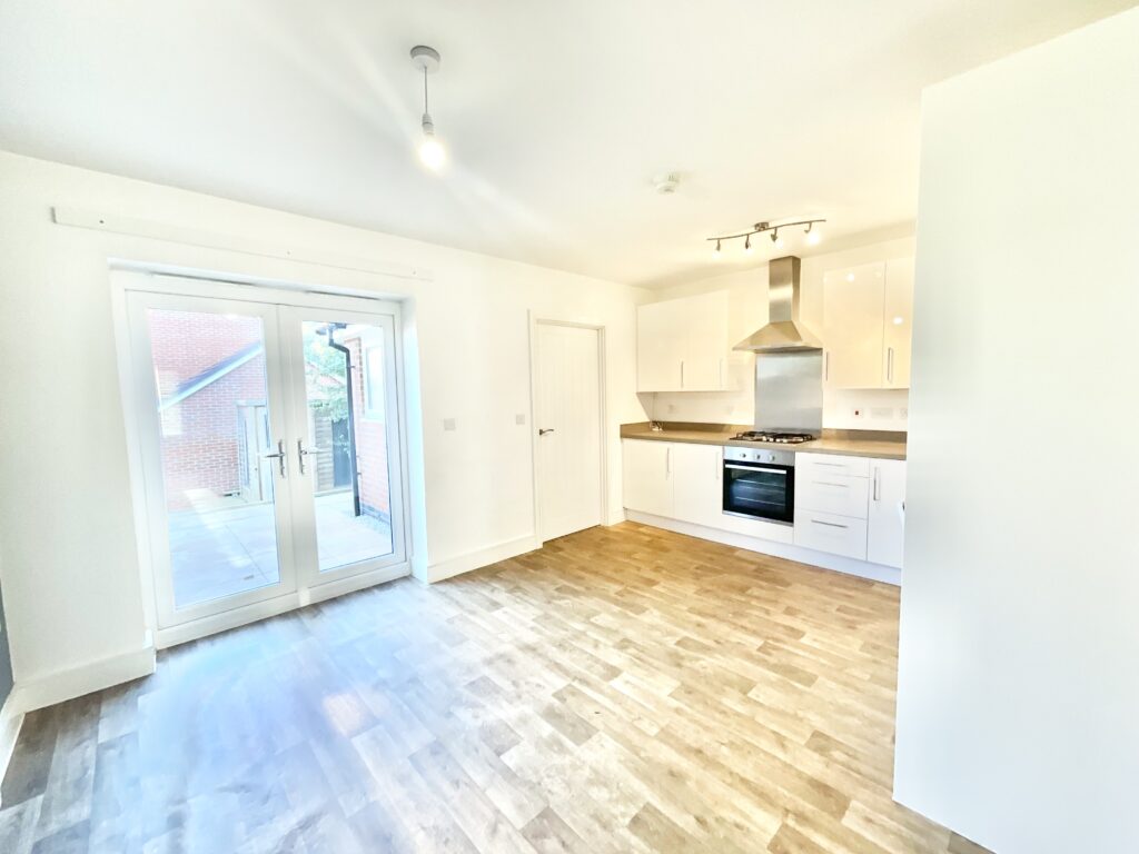 Ivinson Way, Bramshall, ST14