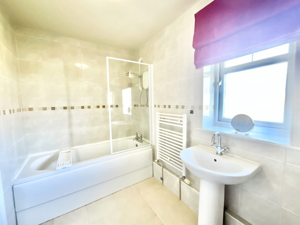 The Avenue, Blythe Bridge, ST11