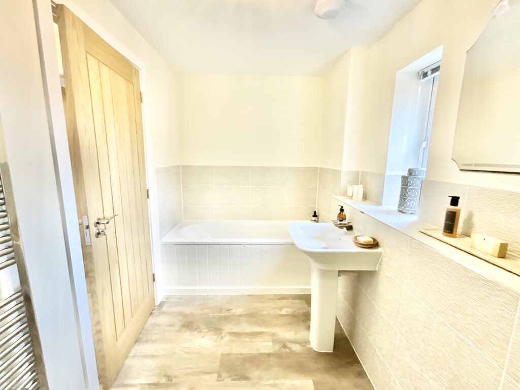Meadowside View, Alton, ST10
