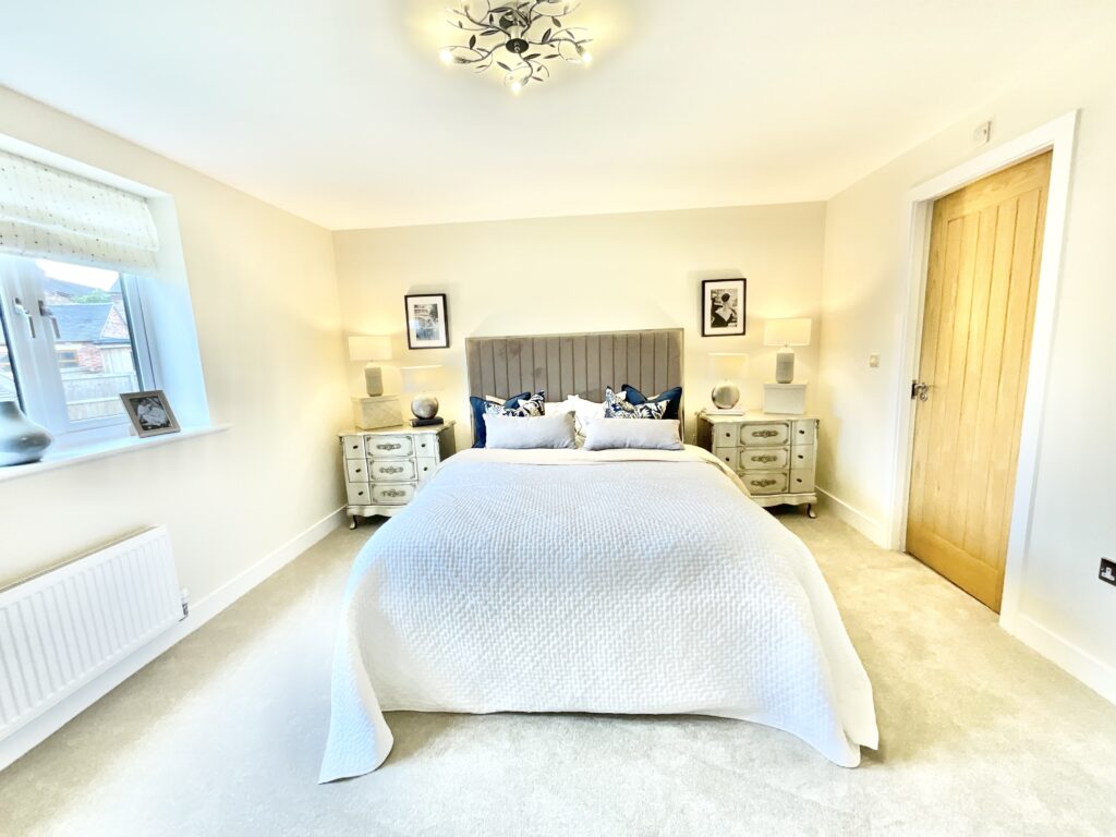 Meadowside View, Alton, ST10