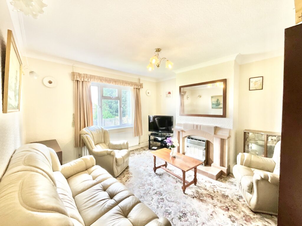 Leek Road, Cheadle, ST10