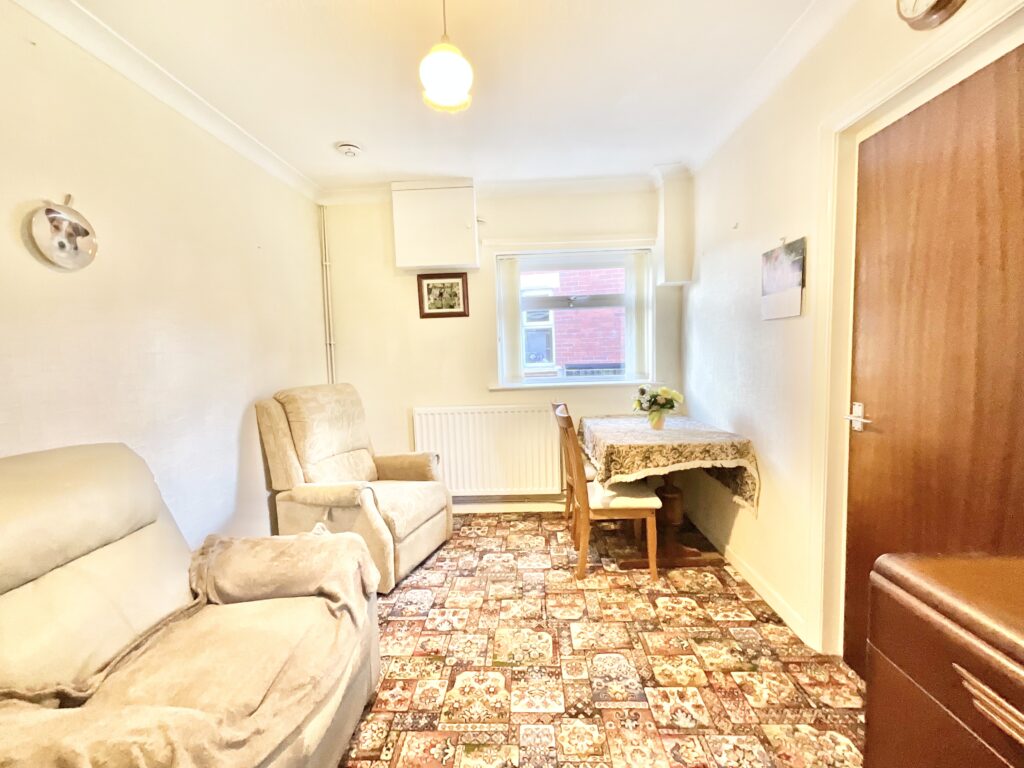 Leek Road, Cheadle, ST10