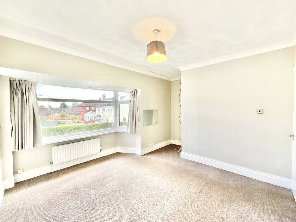 Stuart Avenue, Draycott, ST11