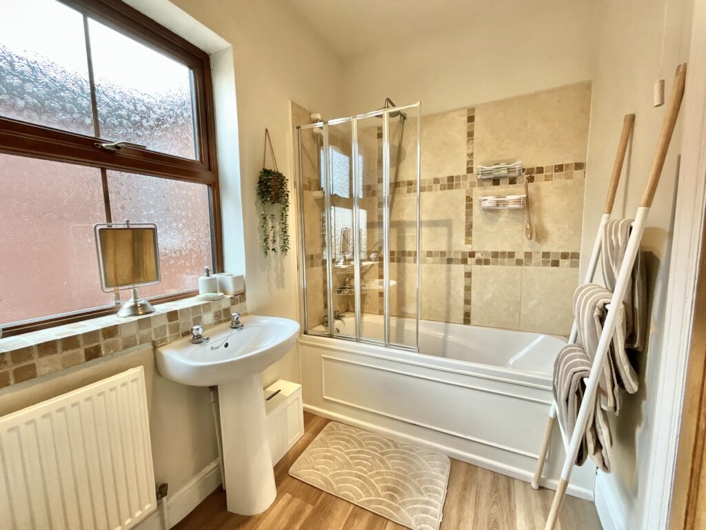 The Birches, Cheadle, ST10