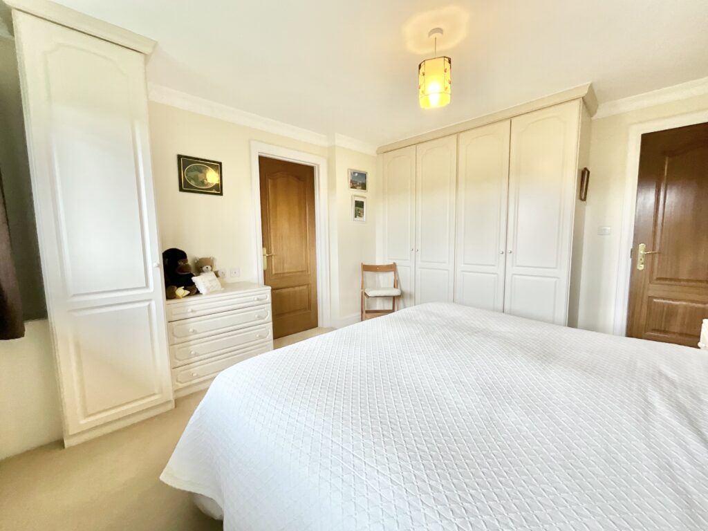 Highlows Lane, Yarnfield, ST15