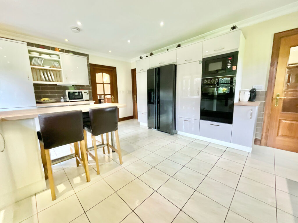 Highlows Lane, Yarnfield, ST15