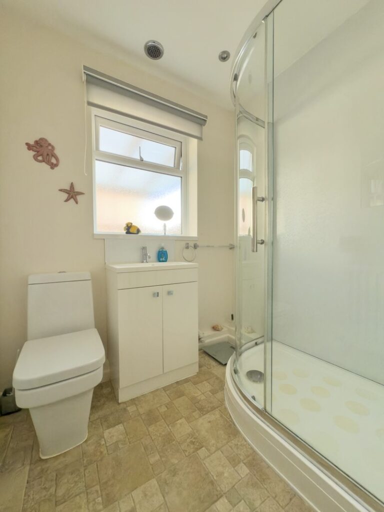 Ness Grove, Cheadle, ST10