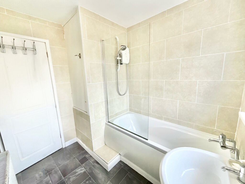 Scarratt Close, Forsbrook, ST11