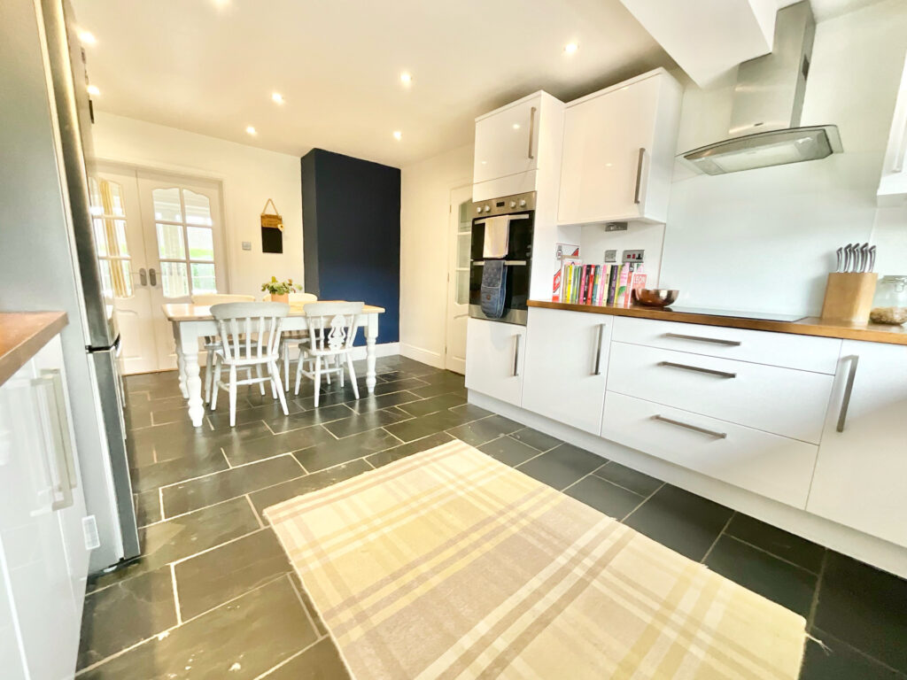 Scarratt Close, Forsbrook, ST11