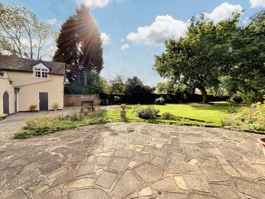 Longton Road, Barlaston, ST12