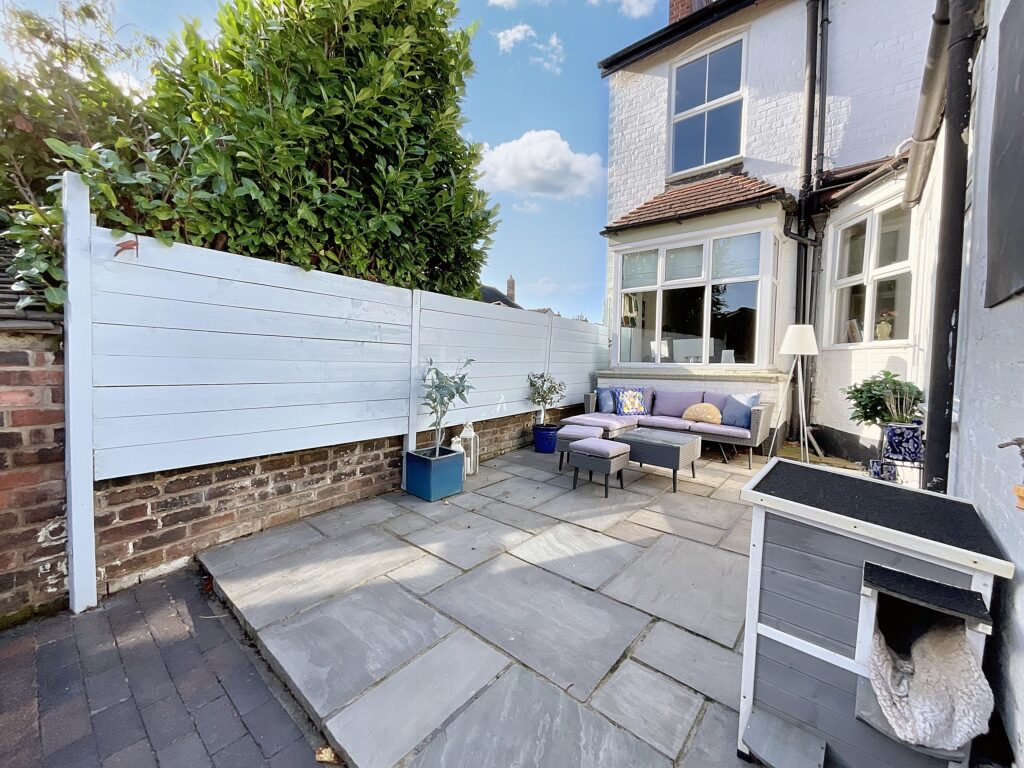 Meaford Avenue, Stone, ST15
