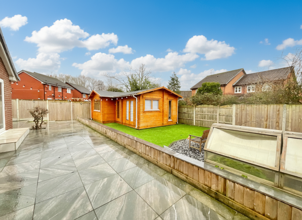 Newtons Crescent, Winterley, CW11