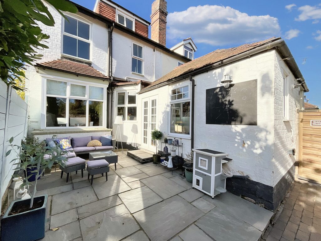 Meaford Avenue, Stone, ST15