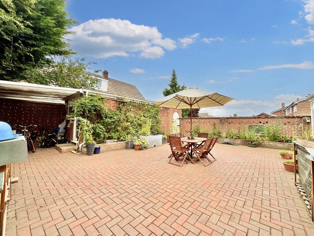 Moorlands Drive, Wybunbury, CW5