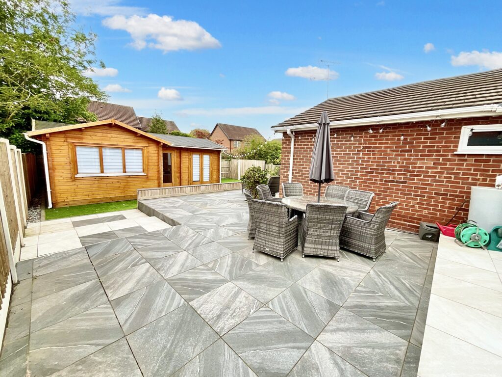 Newtons Crescent, Winterley, CW11