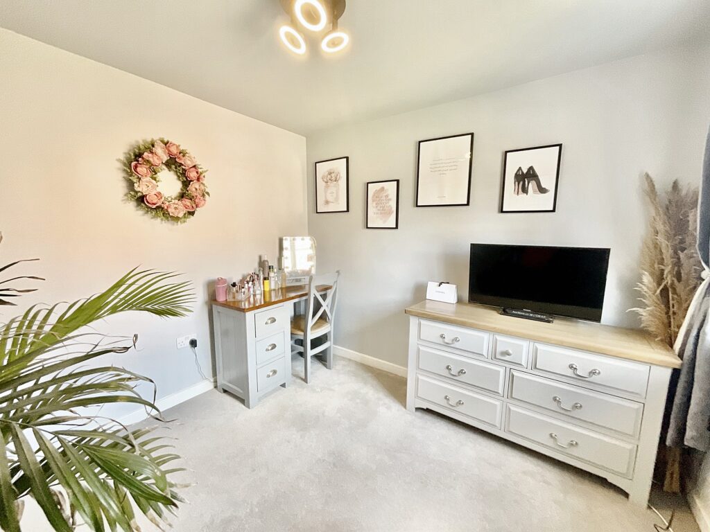 Parker-Jervis Place, Stone, ST15