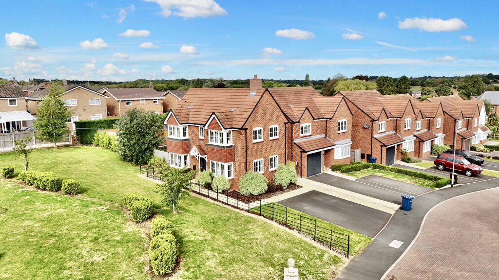Saddler Grove, Eccleshall, ST21