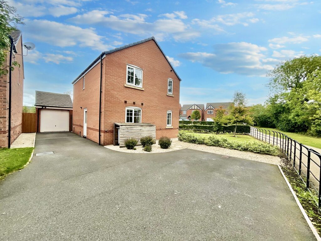 Marshfern Place, Shavington, CW2
