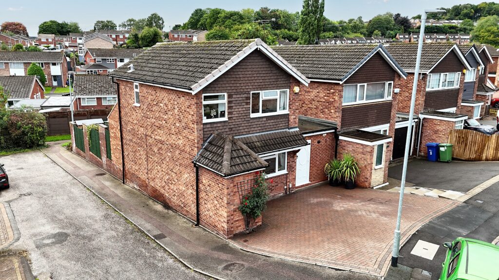 Roseway, Rugeley, WS15