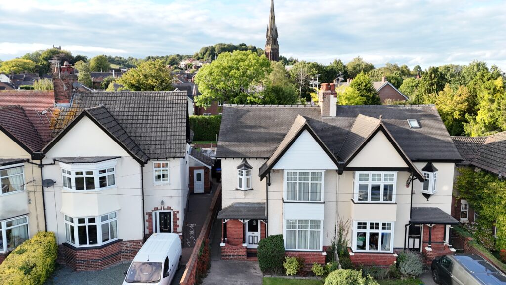 The Avenue, Cheadle, ST10