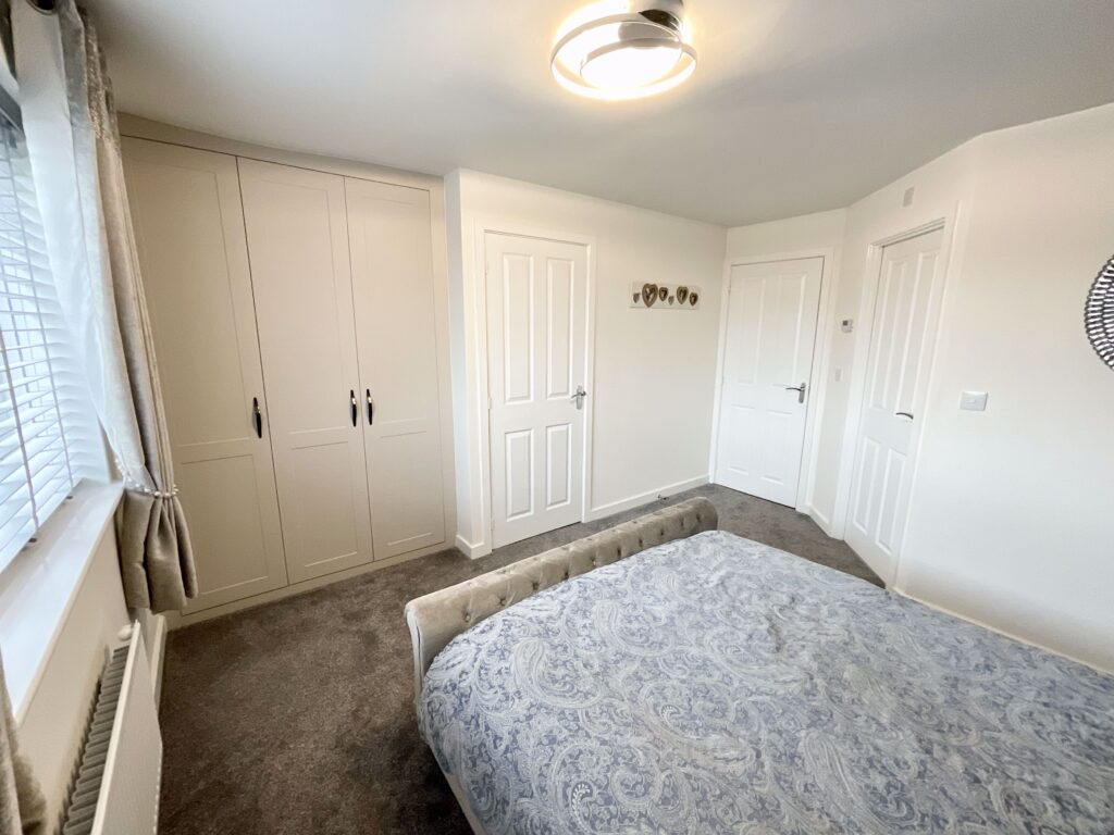 Parker-Jervis Place, Stone, ST15
