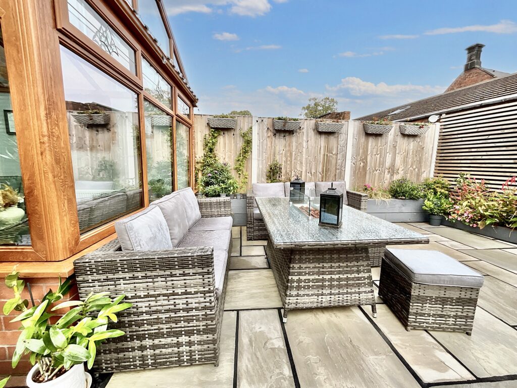 The Birches, Cheadle, ST10