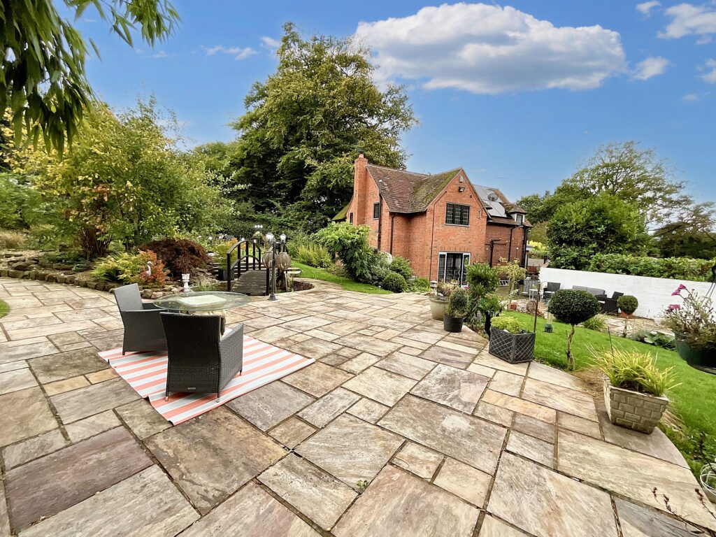 Butterton, Newcastle, ST5