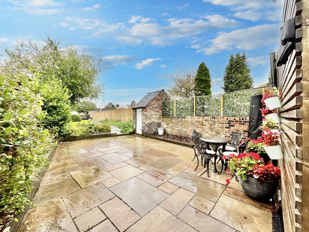 Newcastle Road, Madeley, CW3