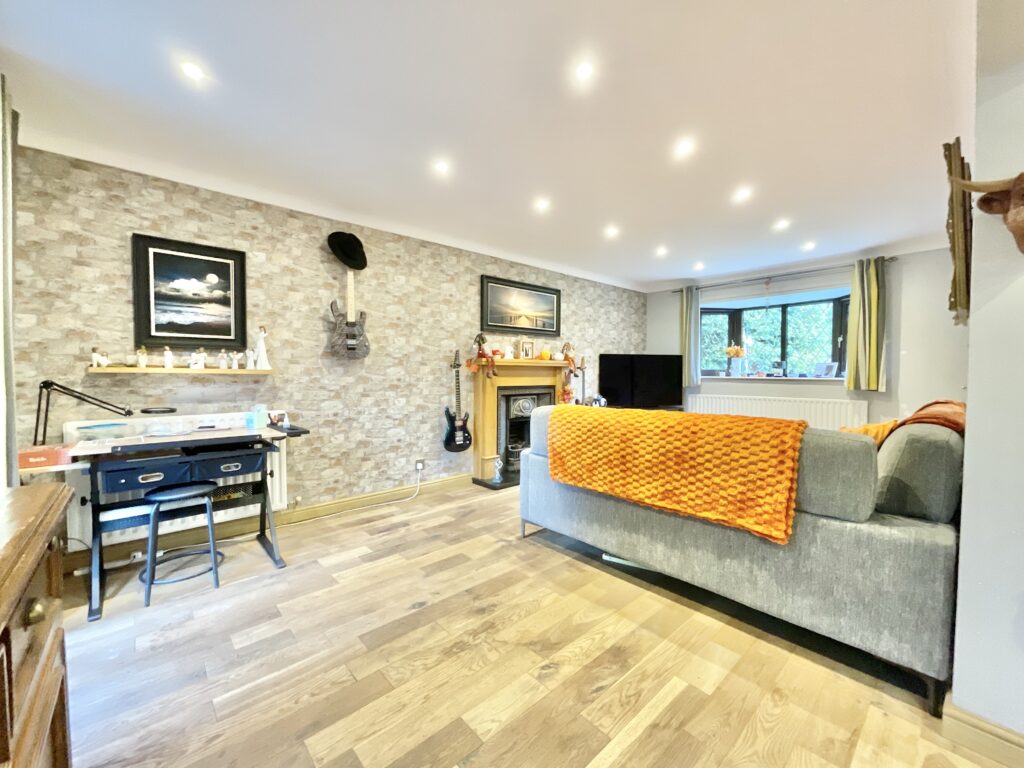 Chestnut Road, Loggerheads, TF9