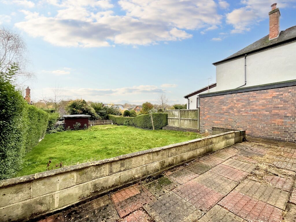 Whitfield Avenue, Newcastle, ST5