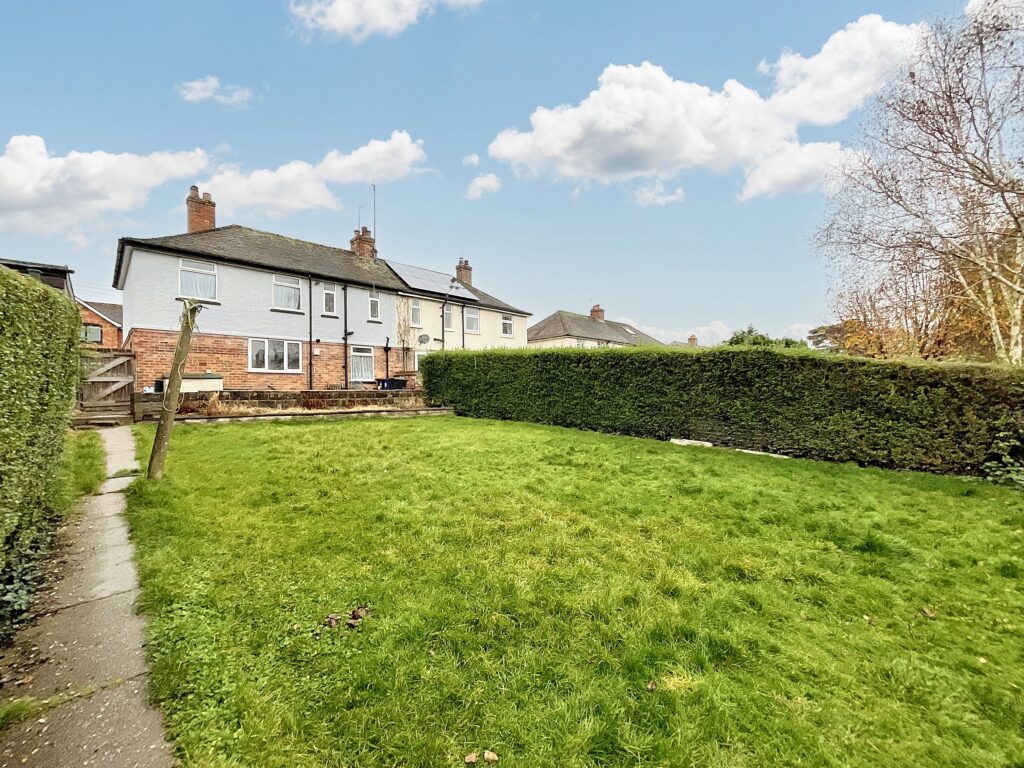 Whitfield Avenue, Newcastle, ST5