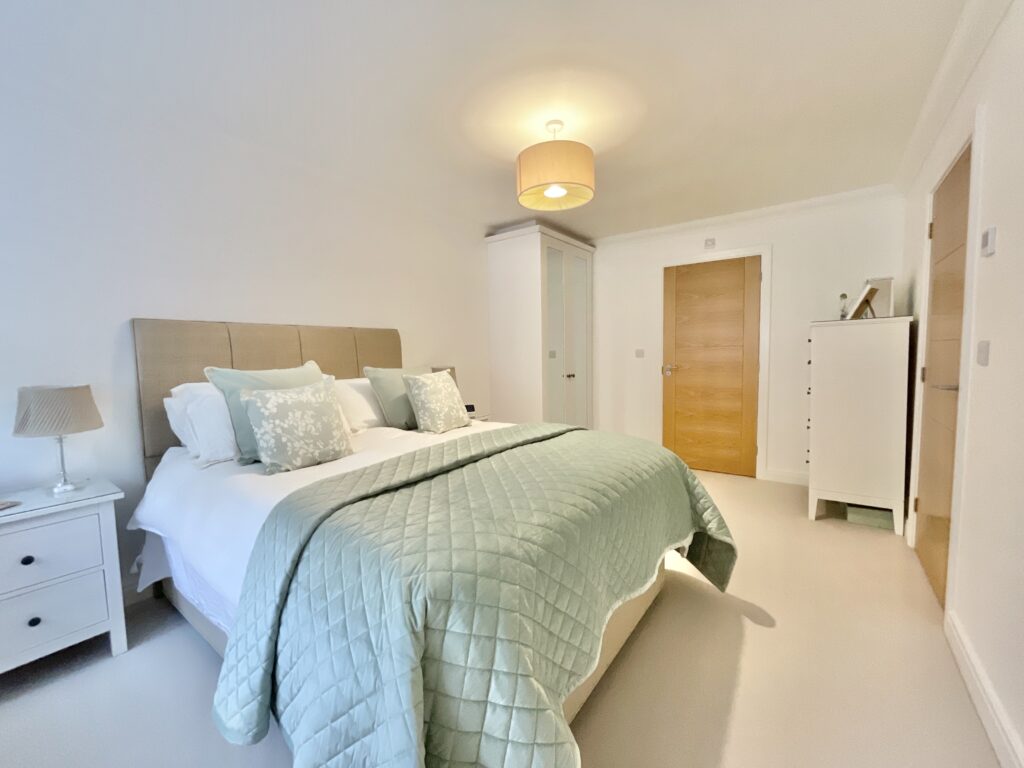 Burnt Oaks Place, Loggerheads, TF9